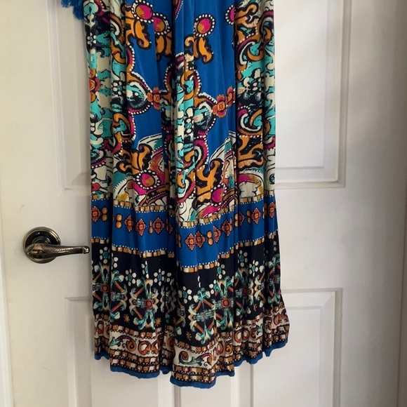 Tribal Print Maxi skirt - Picture 3 of 3
